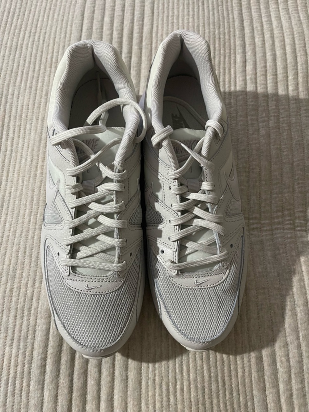Nike Air Max Command Women's Shoes in Light Bone size 10 NWOT - Picture 6 of 8